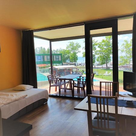 Soleil Apartmanok Balatonlelle Bagian luar foto