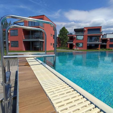 Soleil Apartmanok Balatonlelle Bagian luar foto